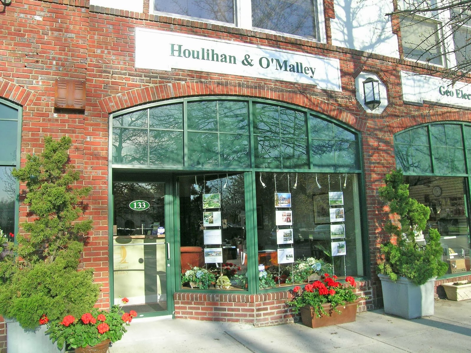 Photo of Houlihan & O'Malley Real Estate Services, Inc. in Bronxville City, New York, United States - 1 Picture of Point of interest, Establishment, Finance, Real estate agency