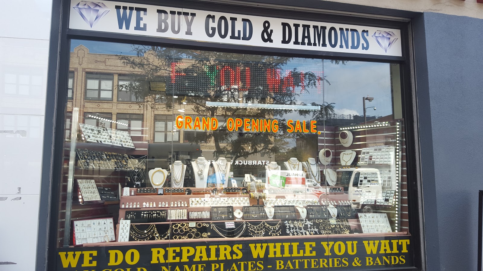 Photo of Golden ICE jewelry & Golden Cell Phones in New York City, New York, United States - 7 Picture of Point of interest, Establishment, Finance, Store, Jewelry store