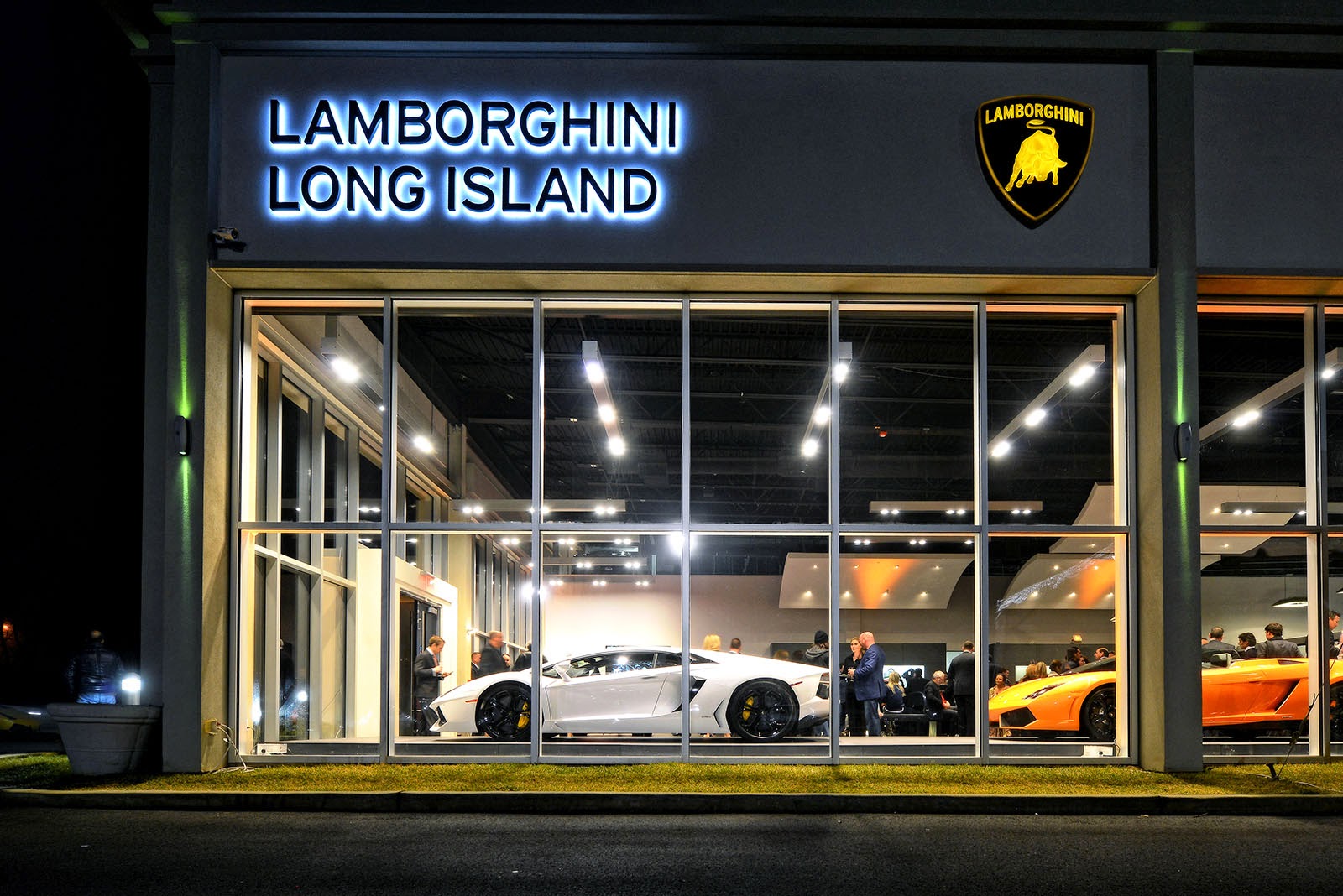 Photo of Lamborghini Long Island in Jericho City, New York, United States - 7 Picture of Point of interest, Establishment, Car dealer, Store