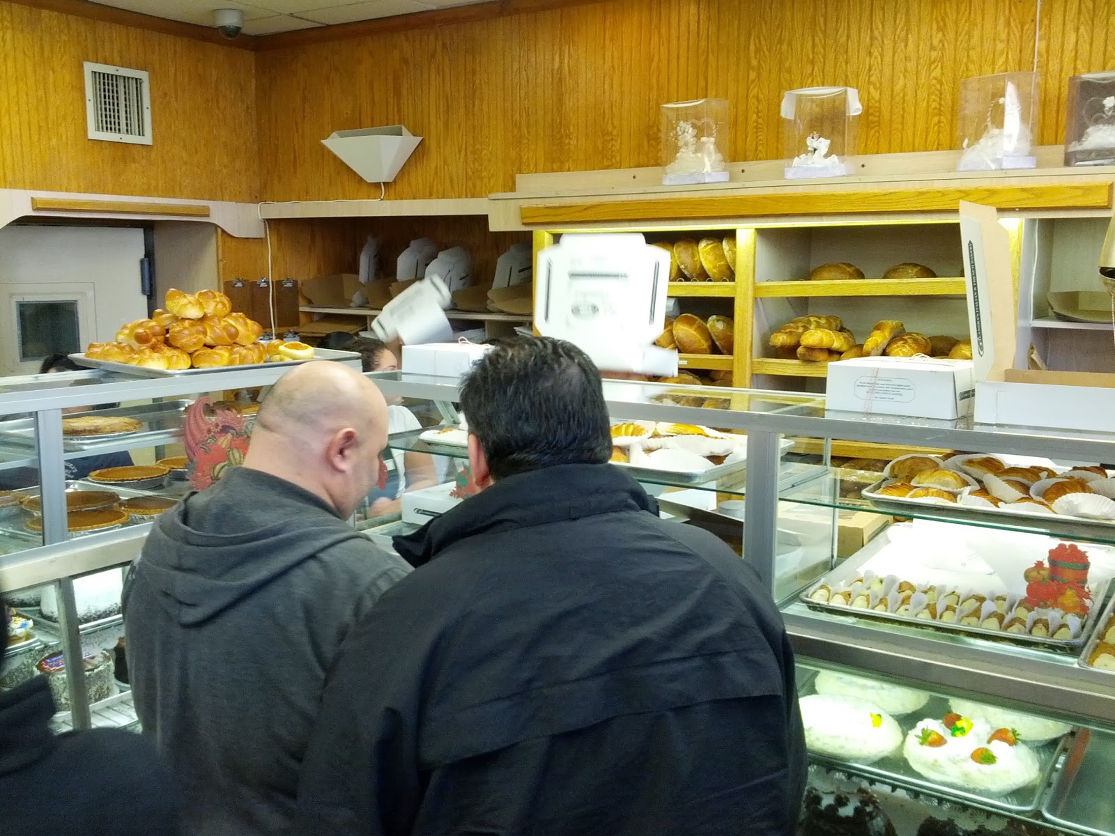 Photo of Calandra's Bakery in Newark City, New Jersey, United States - 1 Picture of Food, Point of interest, Establishment, Store, Bakery