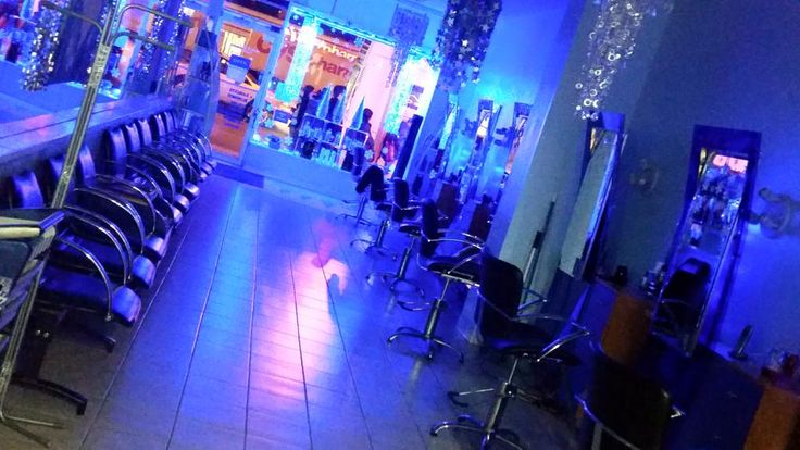 Photo of Oosha's Haircutters in Flushing City, New York, United States - 1 Picture of Point of interest, Establishment, Beauty salon