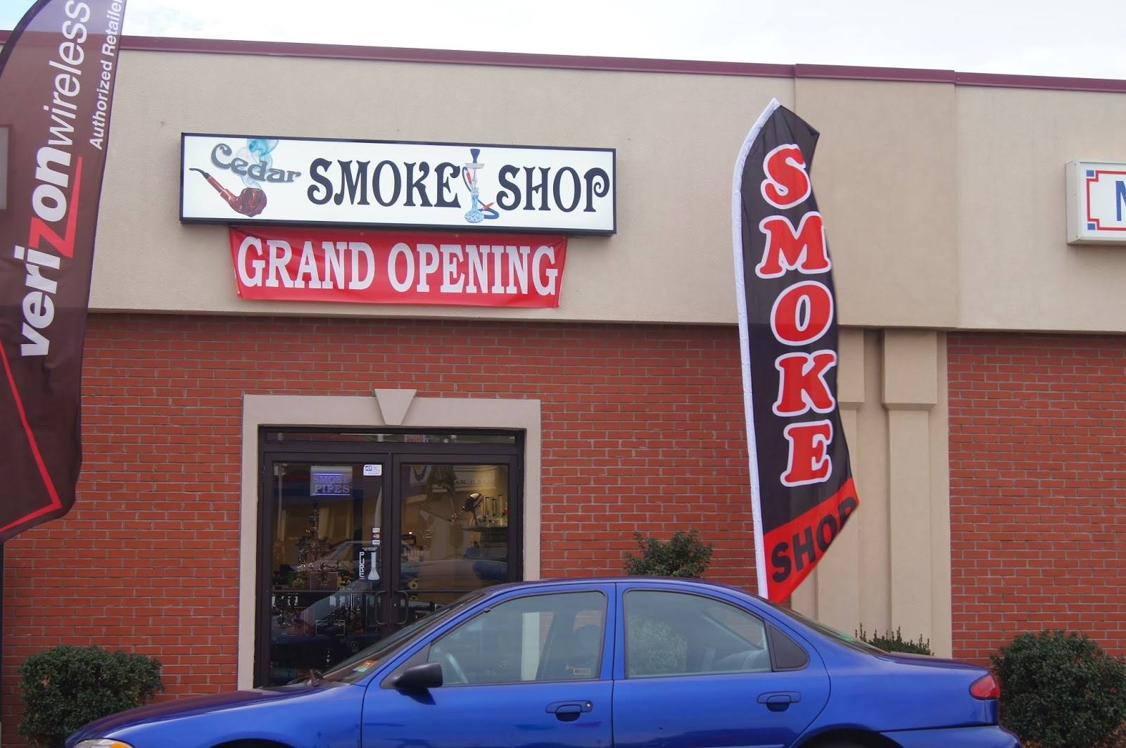 Photo of Cedar Smoke in Lodi City, New Jersey, United States - 3 Picture of Point of interest, Establishment, Store