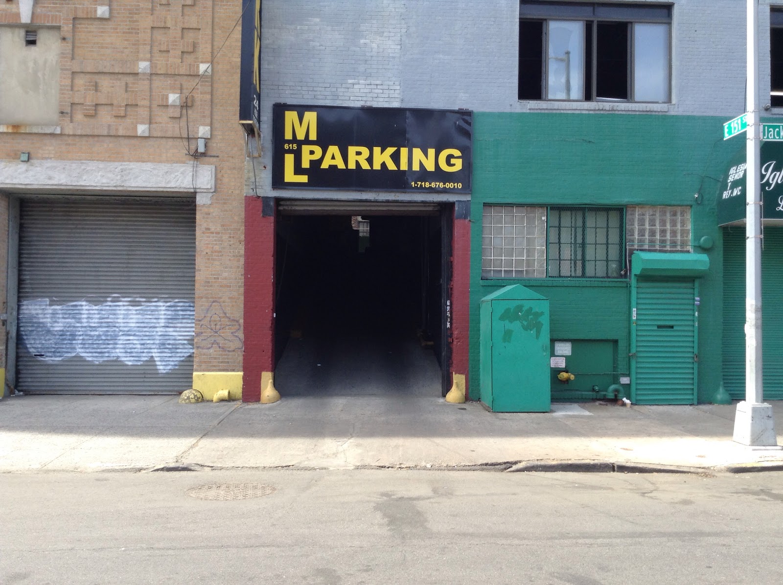 Photo of ML PARKING CORP in Bronx City, New York, United States - 2 Picture of Point of interest, Establishment, Parking