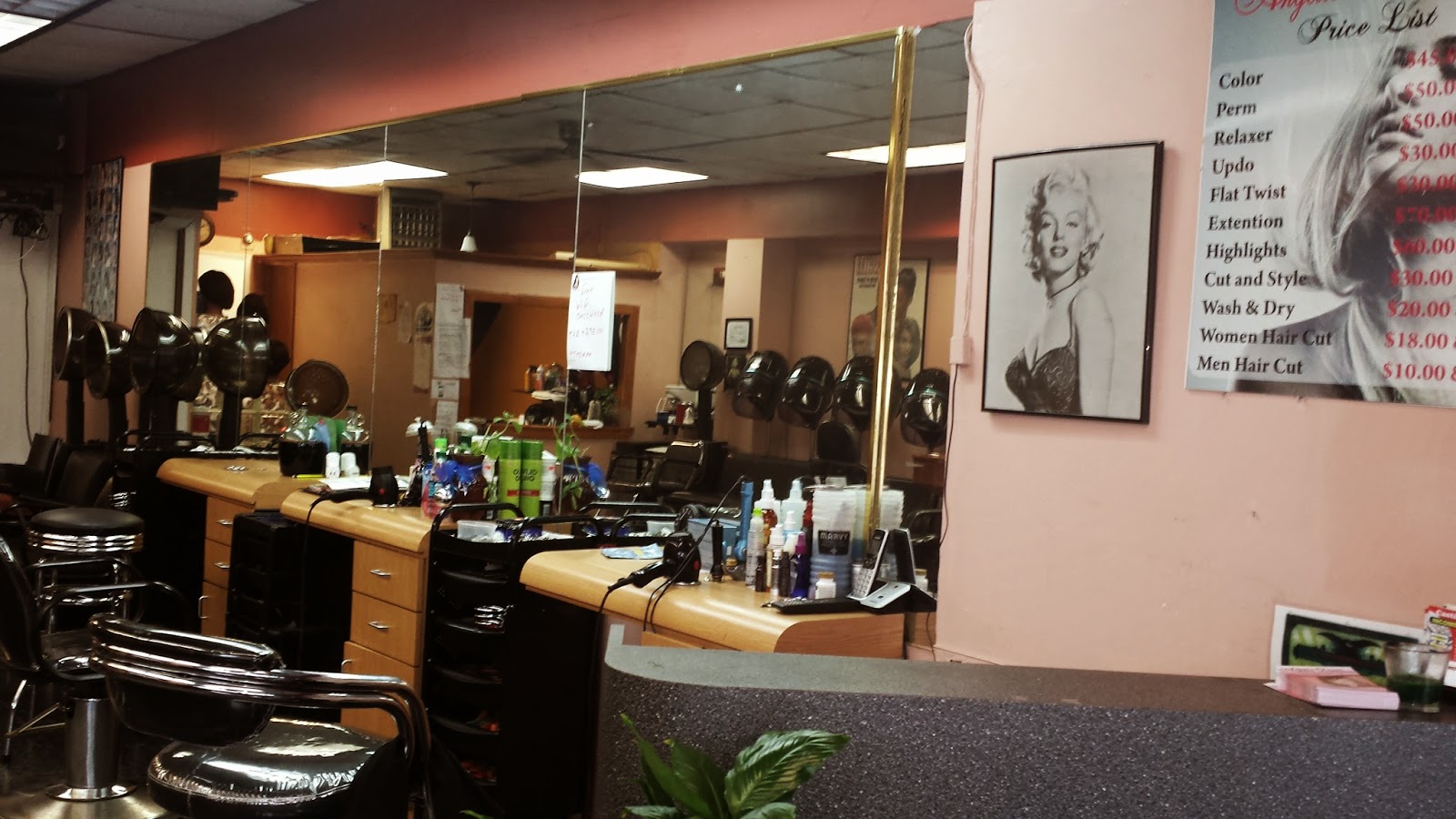 Photo of Angelica Dominican Beauty Salon in Queens City, New York, United States - 2 Picture of Point of interest, Establishment, Health, Beauty salon, Hair care