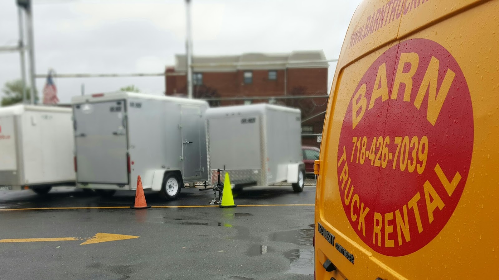 Photo of Barn Trailer Services Inc in Woodside City, New York, United States - 6 Picture of Point of interest, Establishment, Store