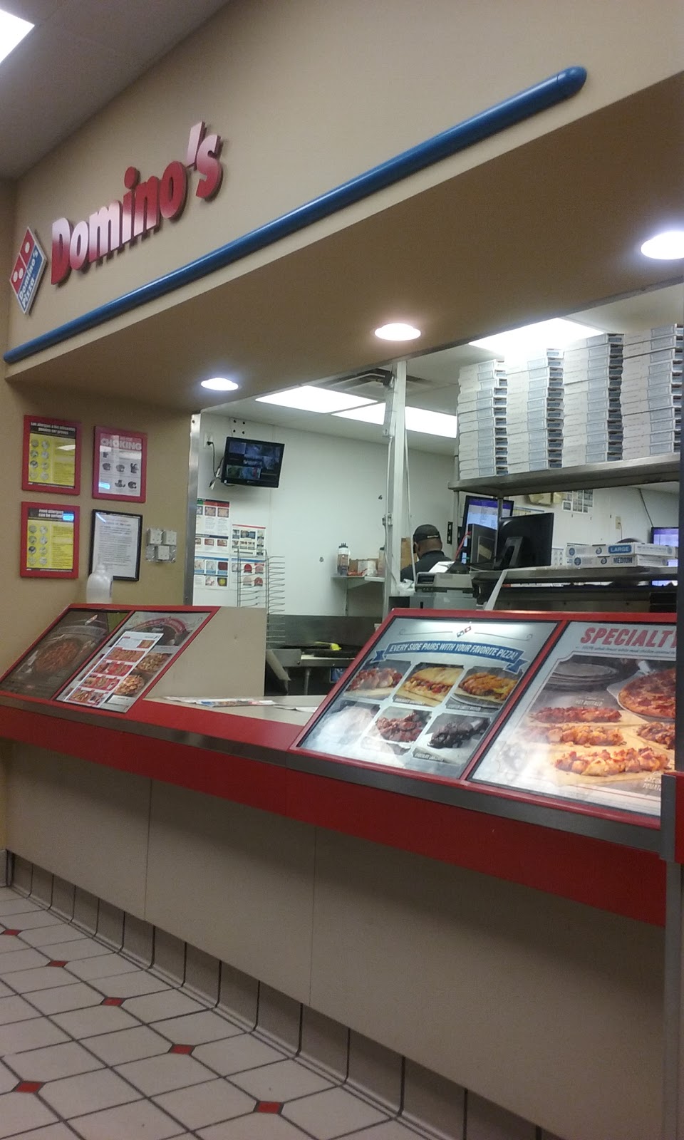 Photo of Domino's Pizza in Elizabeth City, New Jersey, United States - 2 Picture of Restaurant, Food, Point of interest, Establishment, Meal takeaway, Meal delivery