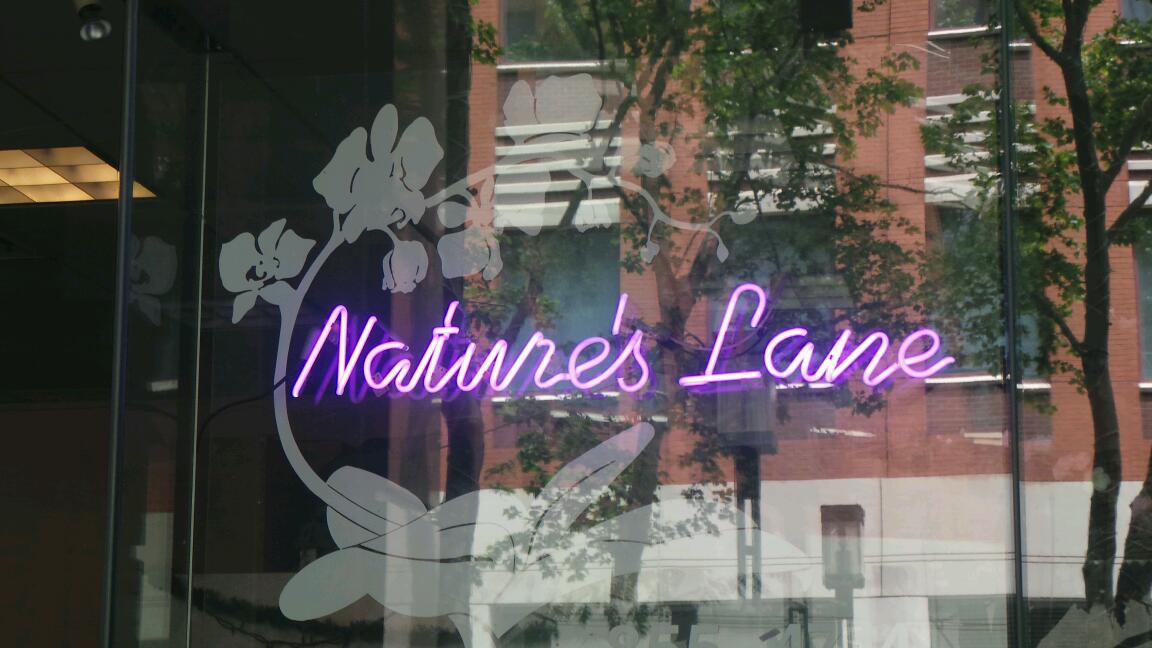Photo of Nature's Lane Florist in Brooklyn City, New York, United States - 2 Picture of Food, Point of interest, Establishment, Store, Jewelry store, Florist