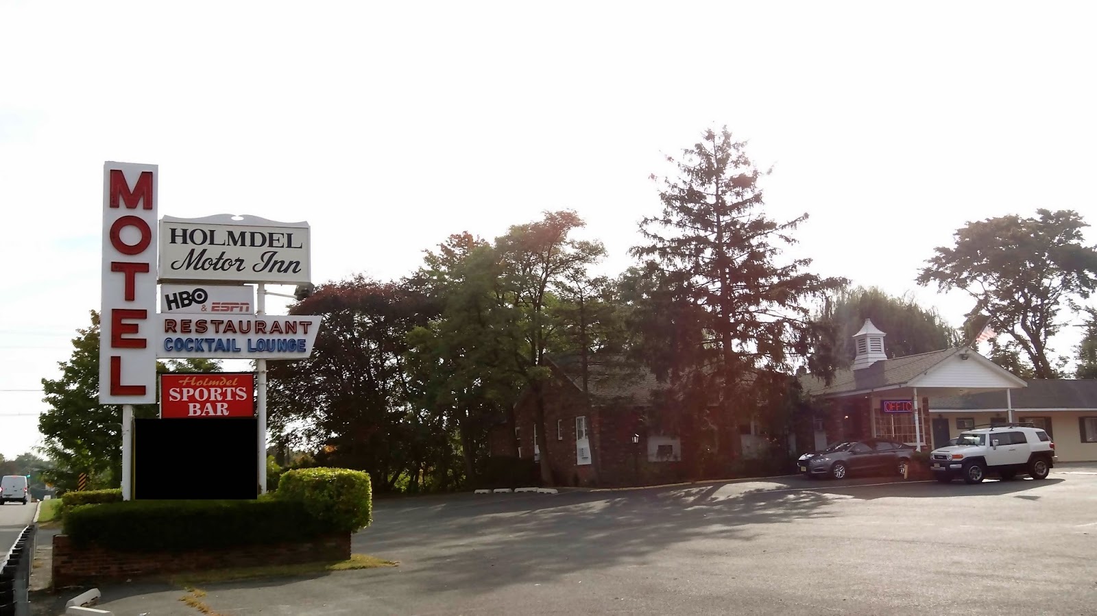 Photo of Holmdel Motor Inn in Holmdel City, New Jersey, United States - 2 Picture of Point of interest, Establishment, Lodging