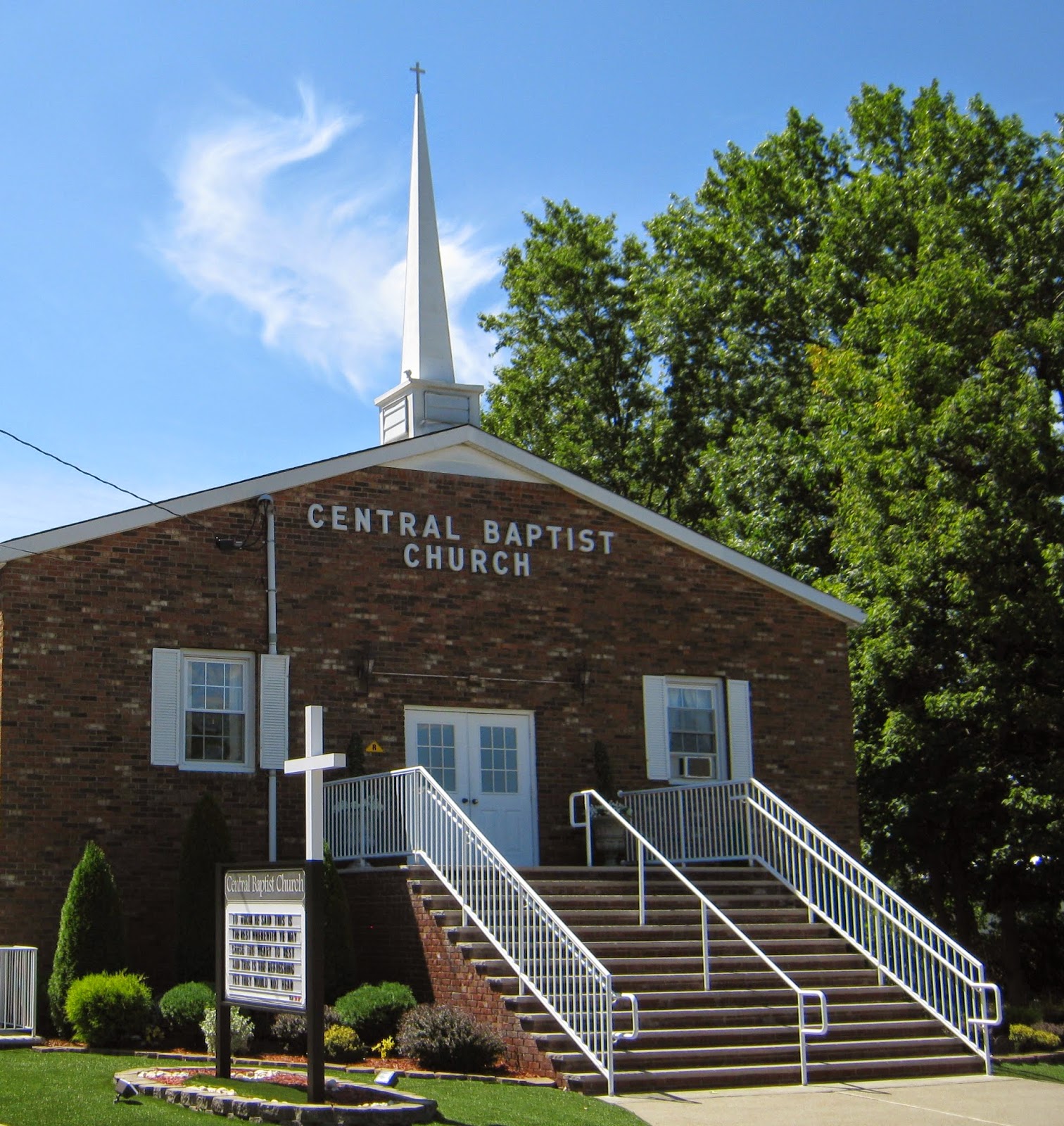 Photo of Central Baptist Church in Avenel City, New Jersey, United States - 1 Picture of Point of interest, Establishment, Church, Place of worship