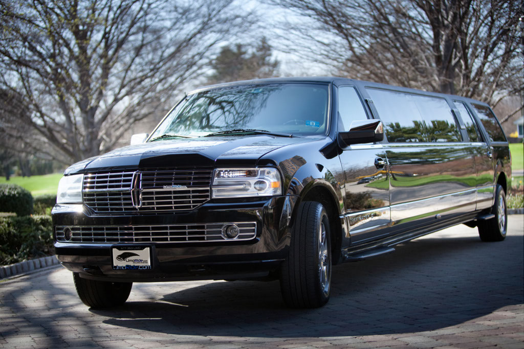 Photo of Limo Ride in Clifton City, New Jersey, United States - 2 Picture of Point of interest, Establishment, Travel agency