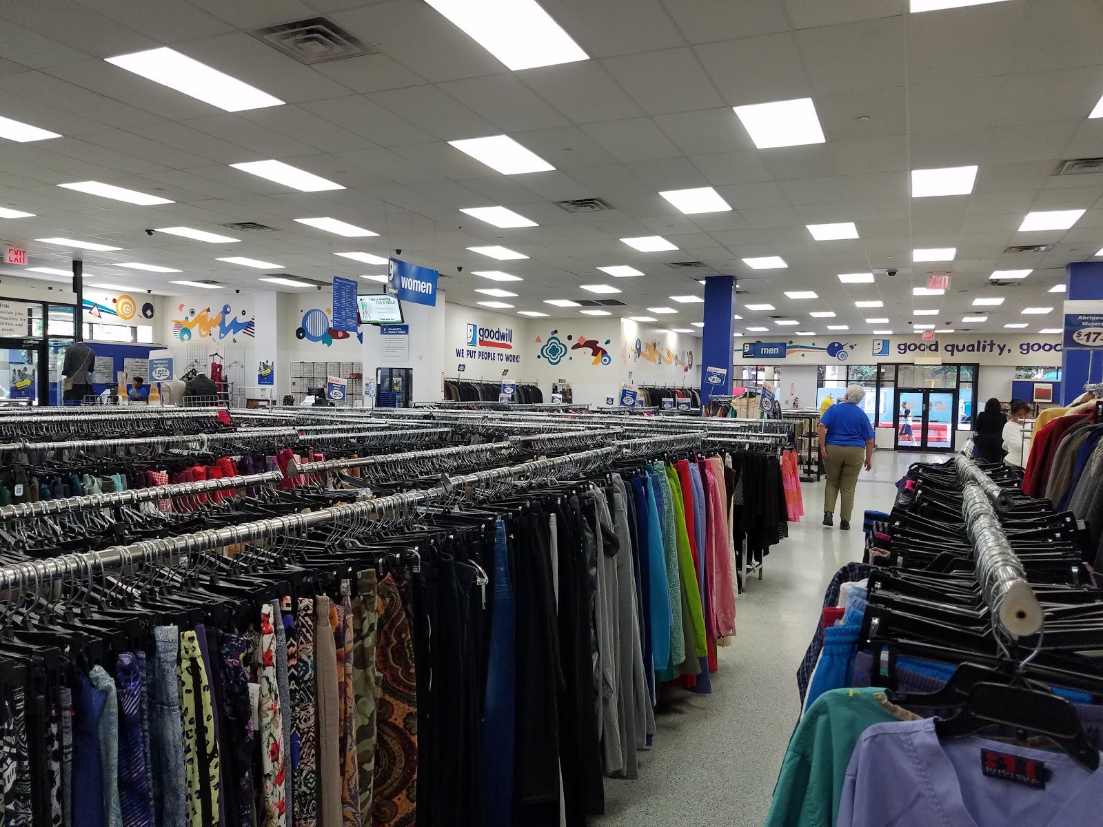 Photo of Goodwill Industries Store & Donation Center in Brooklyn City, New York, United States - 3 Picture of Point of interest, Establishment, Store, Clothing store