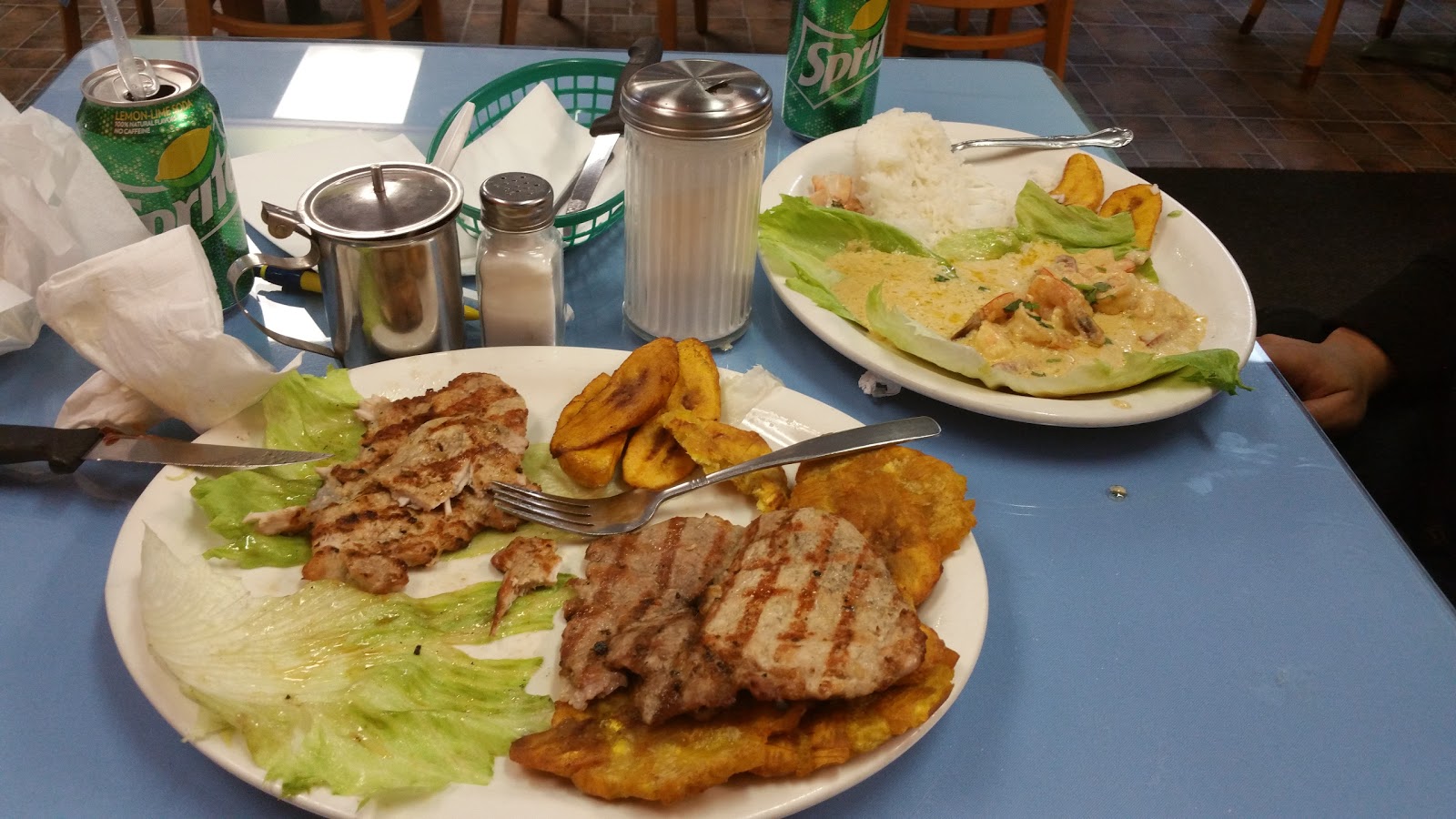 Photo of La Carbonera in Paterson City, New Jersey, United States - 1 Picture of Restaurant, Food, Point of interest, Establishment