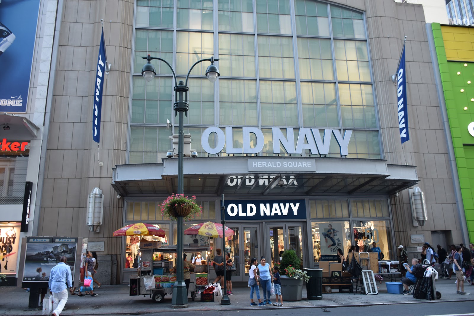 Photo of Old Navy in New York City, New York, United States - 1 Picture of Point of interest, Establishment, Store, Clothing store