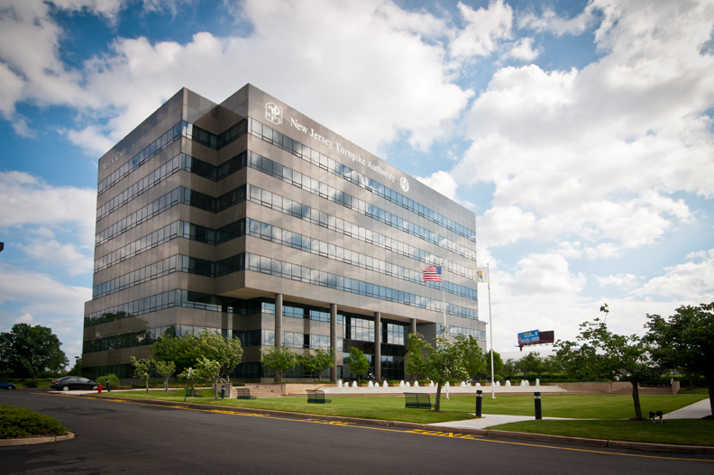 Photo of Regus Woodbridge in Woodbridge Township City, New Jersey, United States - 1 Picture of Point of interest, Establishment, Real estate agency