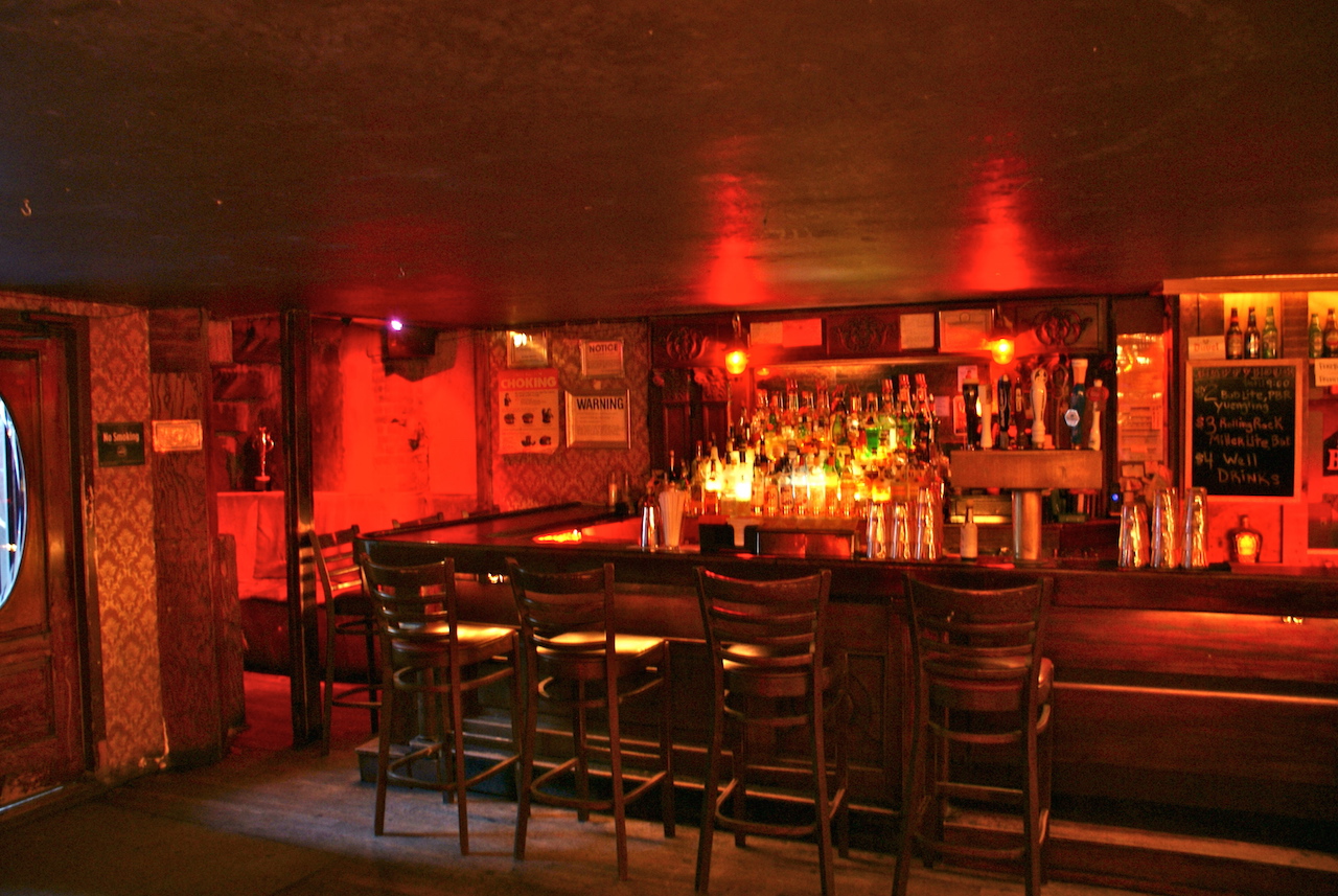 Photo of Nowhere in New York City, New York, United States - 5 Picture of Point of interest, Establishment, Bar