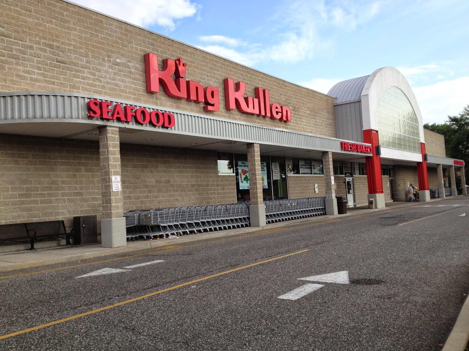 Photo of King Kullen in Valley Stream City, New York, United States - 1 Picture of Food, Point of interest, Establishment, Store, Grocery or supermarket, Bakery