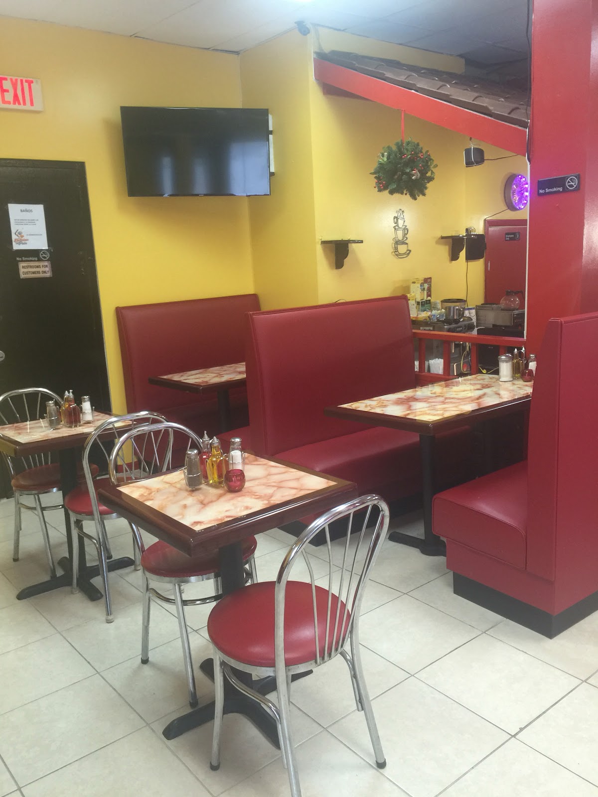 Photo of LAS DELICIAS DE MI PAIS in Union City, New Jersey, United States - 3 Picture of Restaurant, Food, Point of interest, Establishment