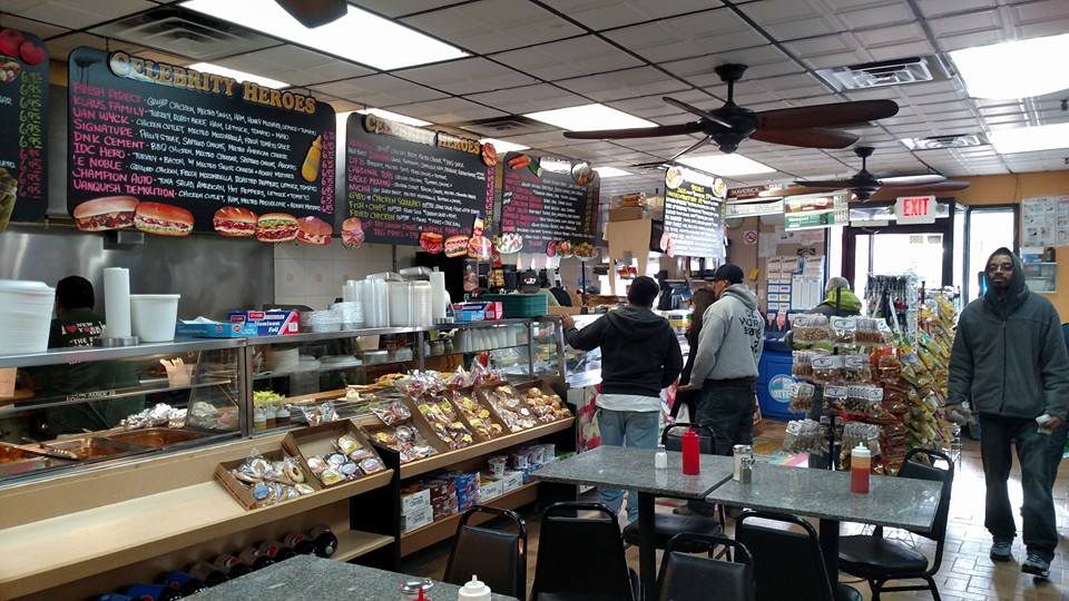 Photo of New York Deli in Queens City, New York, United States - 9 Picture of Restaurant, Food, Point of interest, Establishment, Store, Meal takeaway