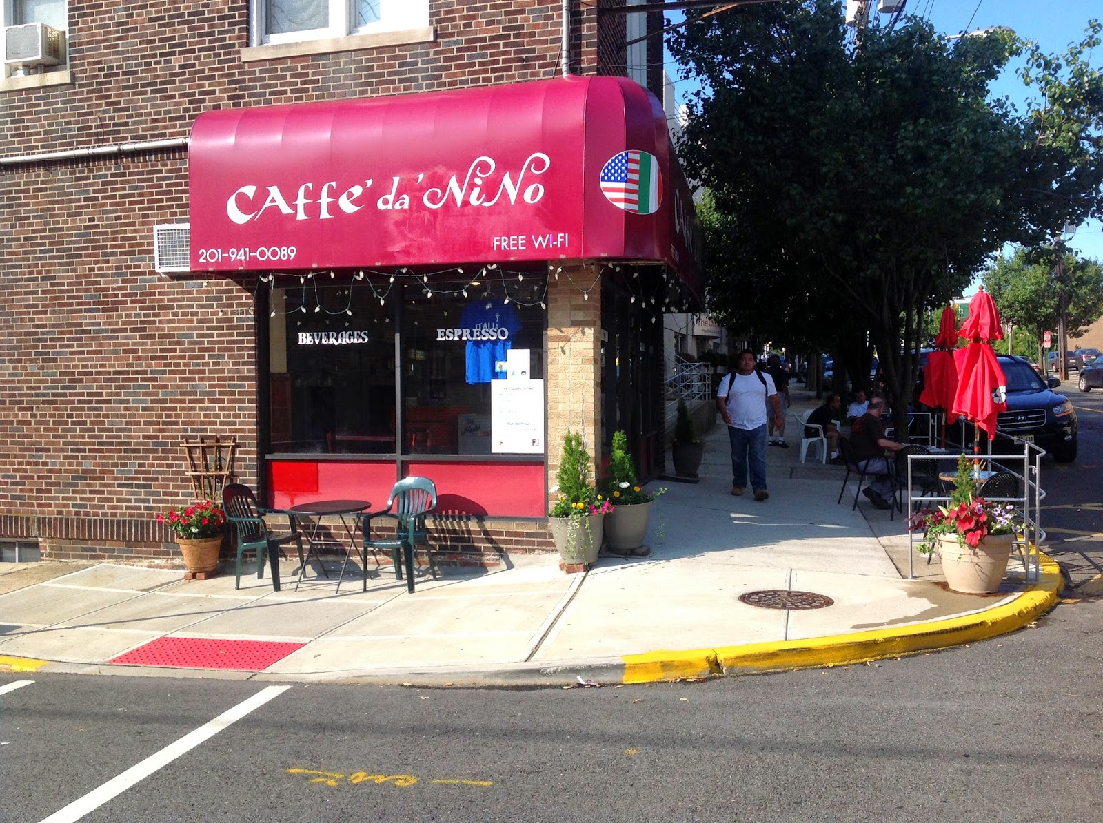 Photo of Caffe da Nino in Cliffside Park City, New Jersey, United States - 1 Picture of Food, Point of interest, Establishment, Store, Cafe