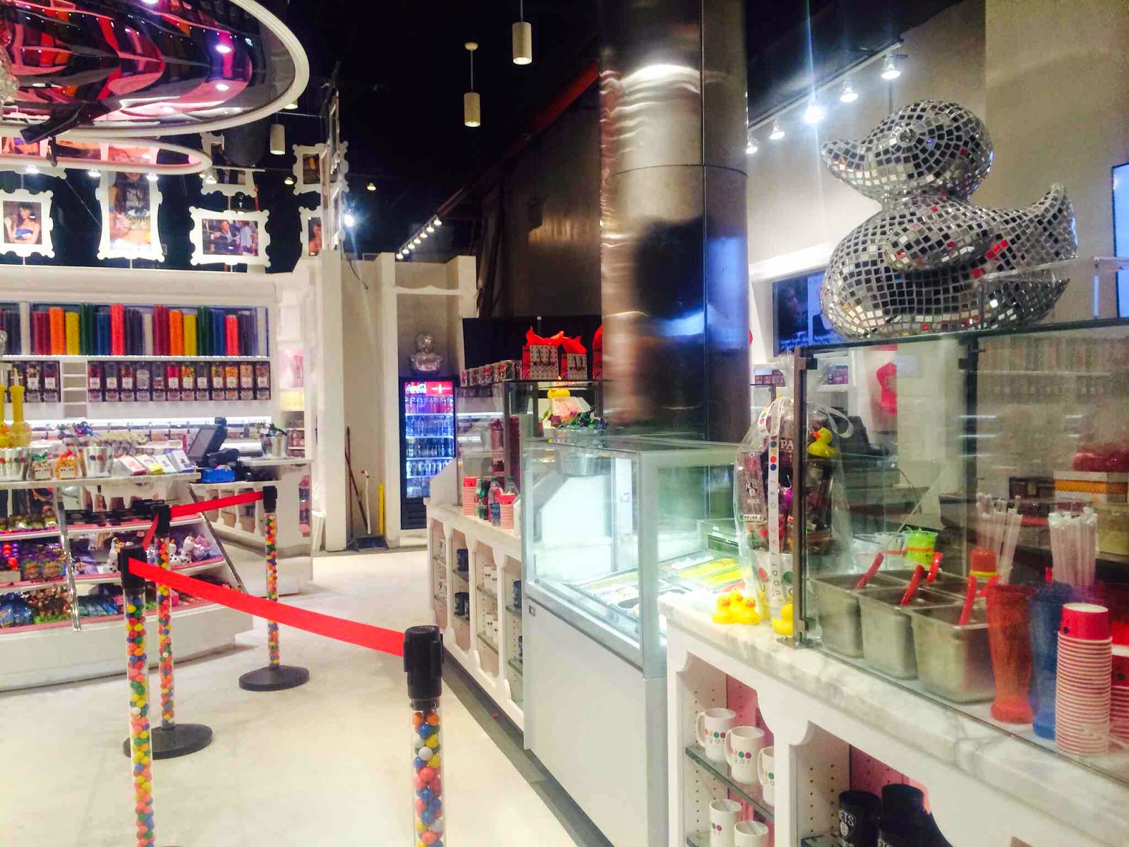 Photo of Sugar Factory Barclays Center in Brooklyn City, New York, United States - 7 Picture of Food, Point of interest, Establishment, Store