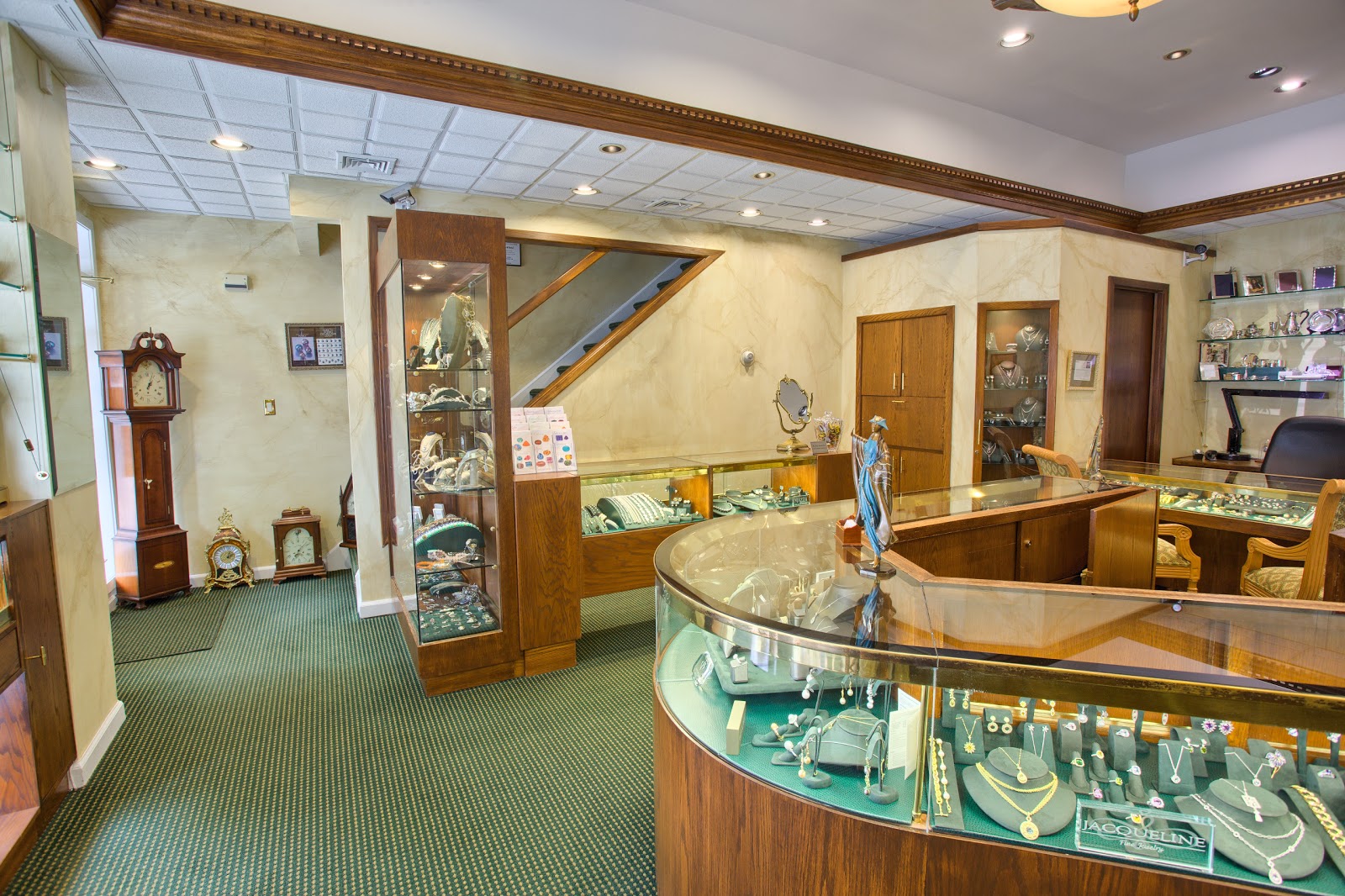Photo of Le Joaillier Fine Jewelry in Locust Valley City, New York, United States - 4 Picture of Point of interest, Establishment, Finance, Store, Jewelry store