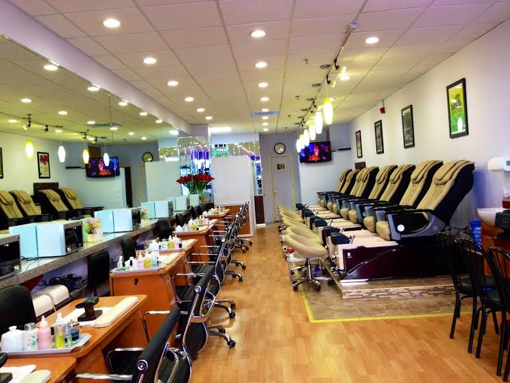 Photo of Sharon's Nails in Jersey City, New Jersey, United States - 1 Picture of Point of interest, Establishment, Beauty salon, Hair care