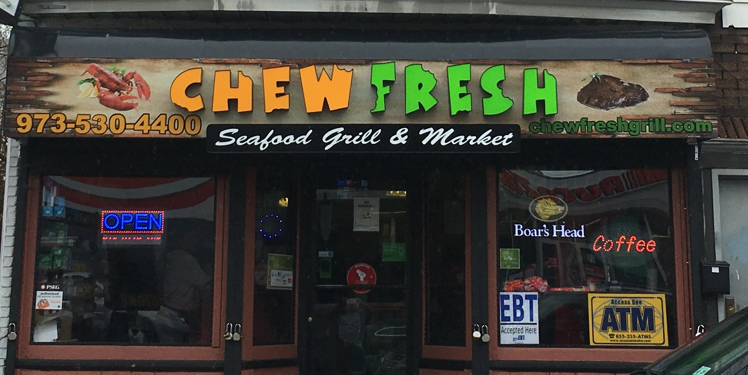 Photo of Chew Fresh Seafood Grill & Market in Paterson City, New Jersey, United States - 2 Picture of Food, Point of interest, Establishment