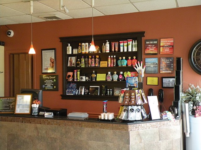 Photo of European Image Tanning Center in Roslyn Heights City, New York, United States - 2 Picture of Point of interest, Establishment