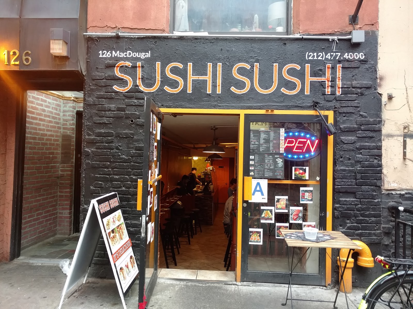 Photo of Sushi Sushi in New York City, New York, United States - 2 Picture of Restaurant, Food, Point of interest, Establishment