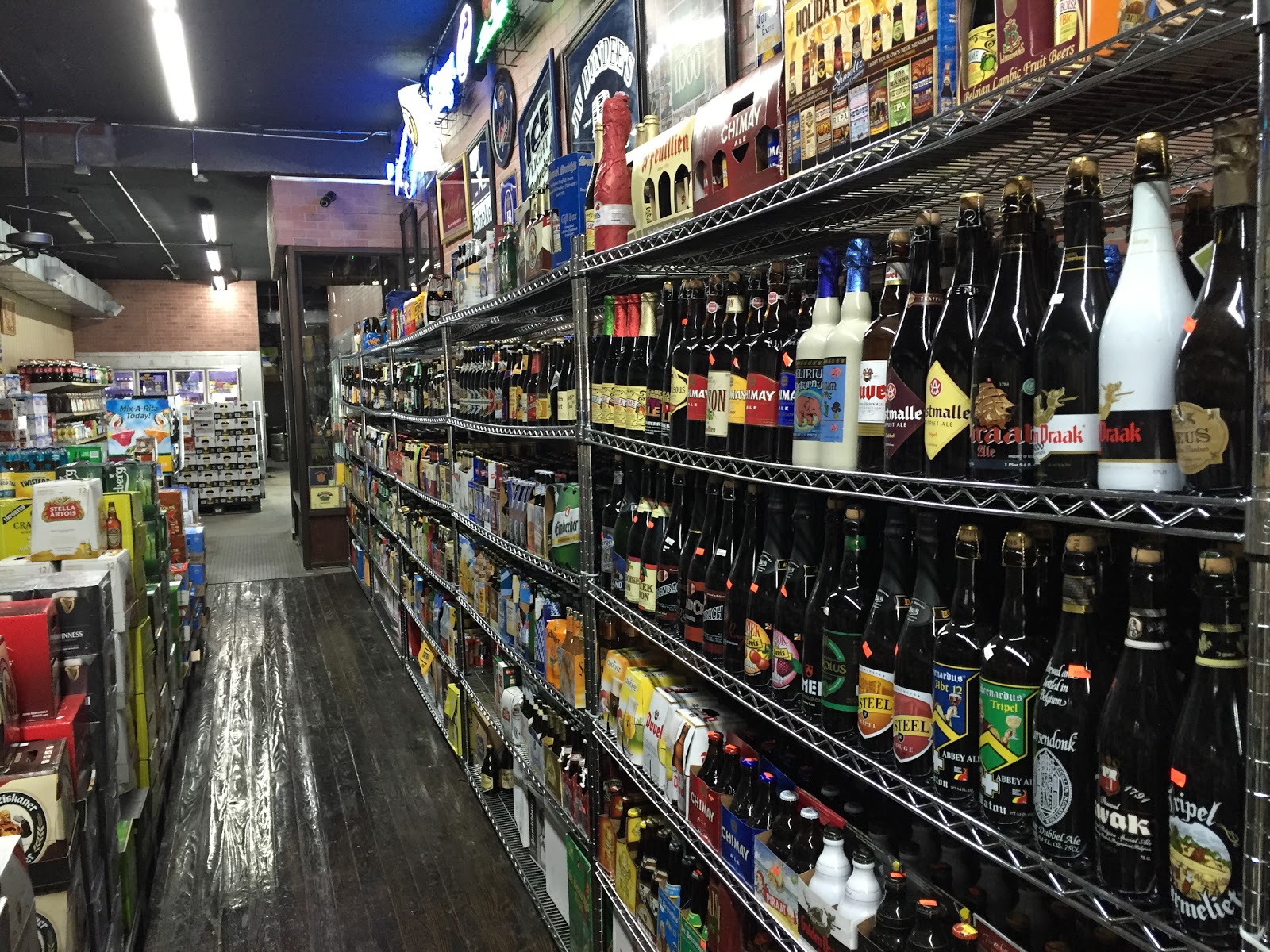 Photo of Beer Town in Queens City, New York, United States - 2 Picture of Point of interest, Establishment, Store, Liquor store