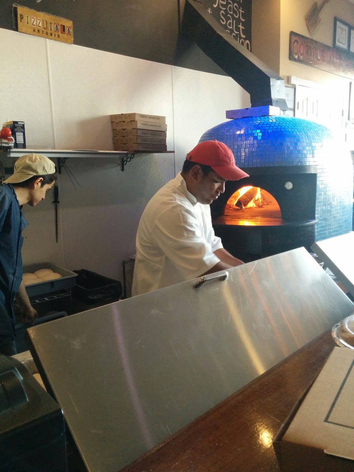 Photo of PORTO By Antonio Wood-Burning Pizza and Pasta in North Bergen City, New Jersey, United States - 10 Picture of Restaurant, Food, Point of interest, Establishment, Meal takeaway
