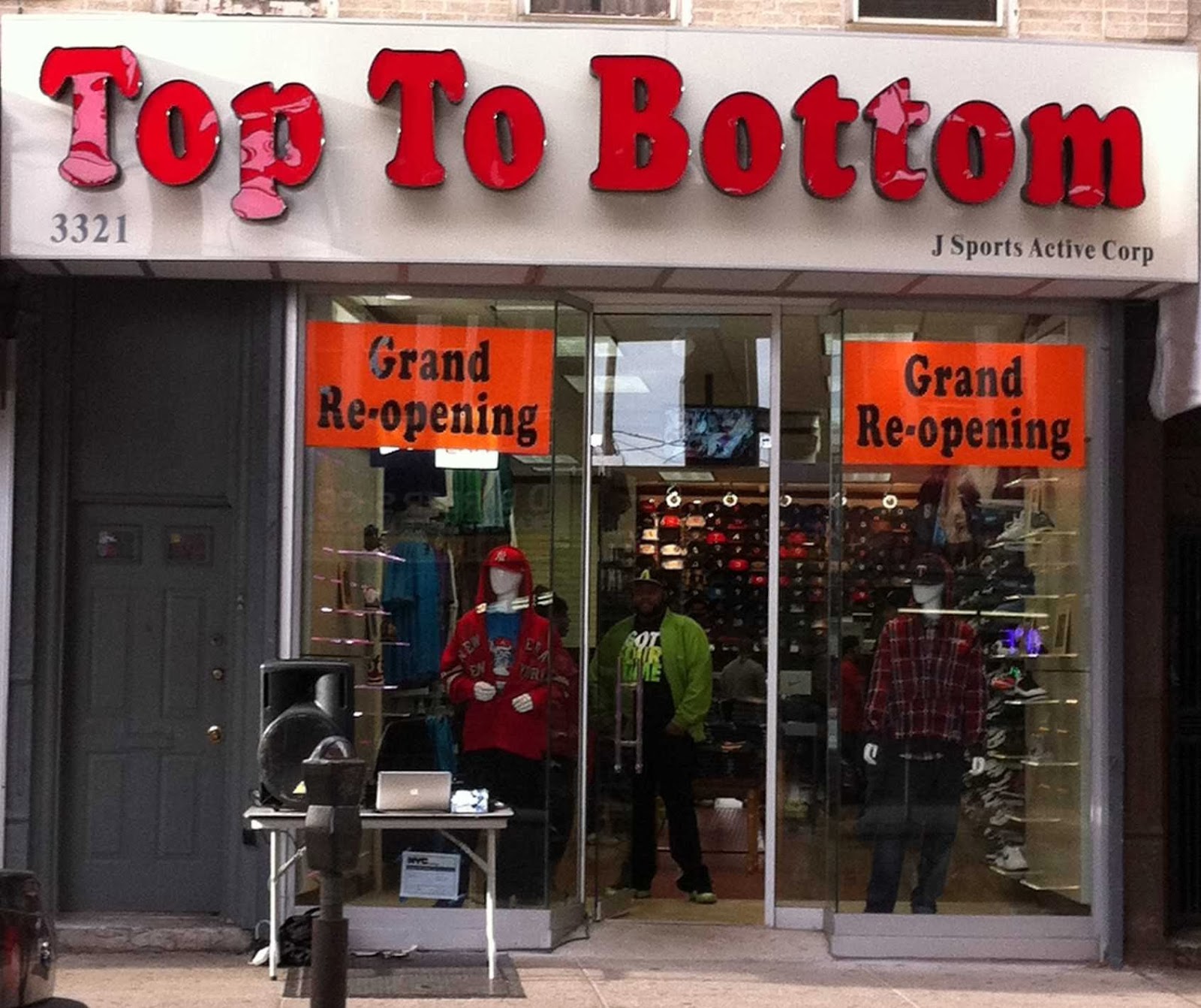 Photo of Top to Bottom (J Sports Active Corporation) in Brooklyn City, New York, United States - 1 Picture of Point of interest, Establishment, Store, Clothing store