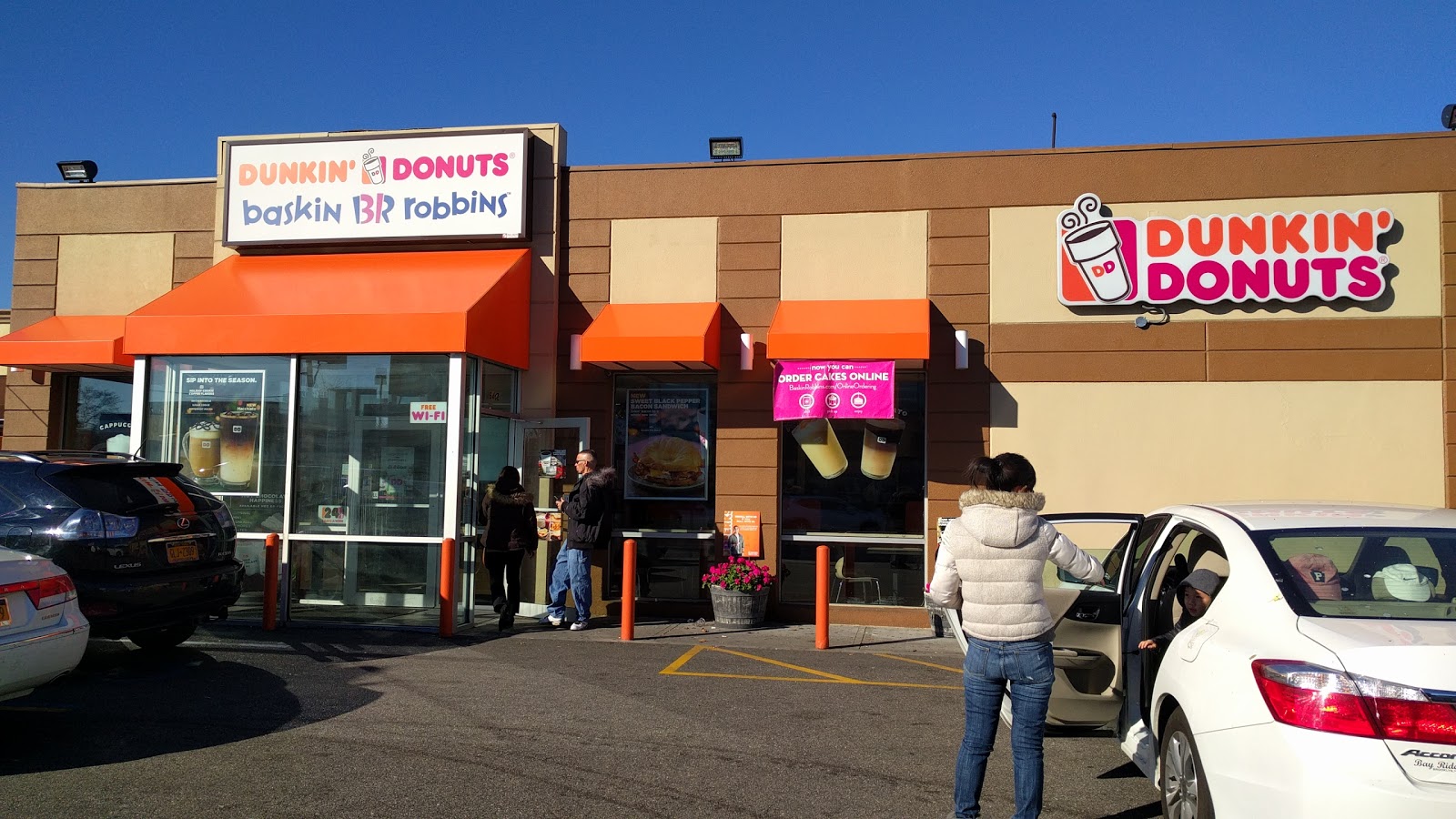 Photo of Dunkin' Donuts in Brooklyn City, New York, United States - 1 Picture of Restaurant, Food, Point of interest, Establishment, Store, Cafe, Bar, Bakery