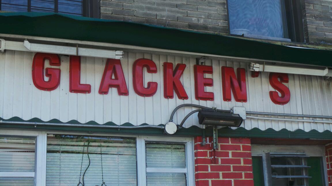 Photo of Glacken's Bar & Grill in Bronx City, New York, United States - 2 Picture of Restaurant, Food, Point of interest, Establishment, Bar