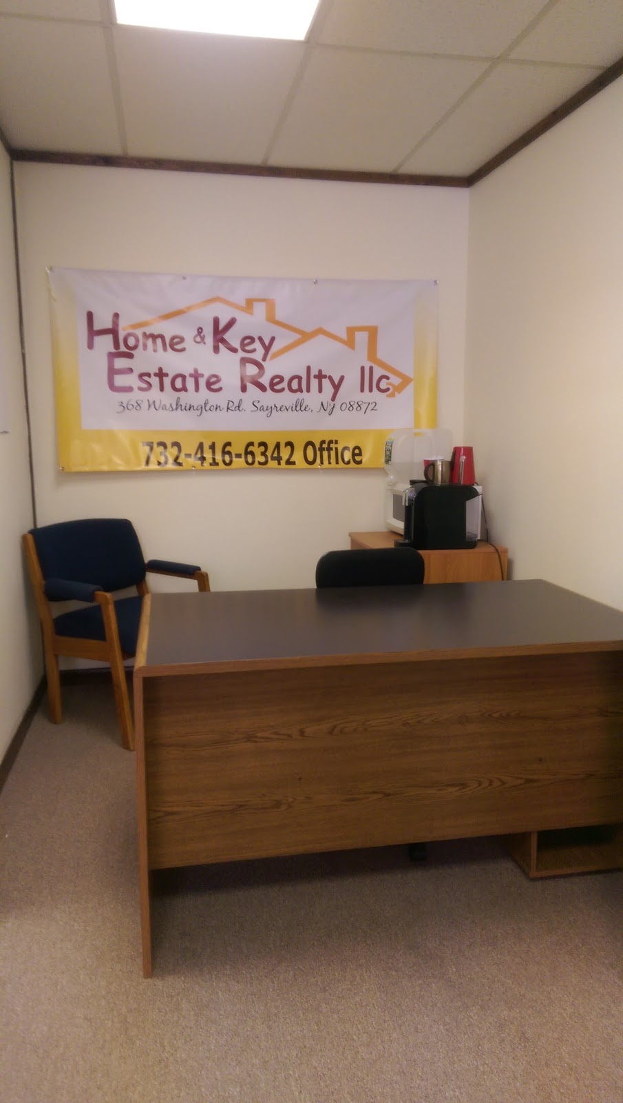 Photo of Home & Key Estate Realty LLC in Sayreville City, New Jersey, United States - 7 Picture of Point of interest, Establishment, Real estate agency