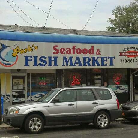 Photo of Park's Seafood Center in Whitestone City, New York, United States - 1 Picture of Food, Point of interest, Establishment