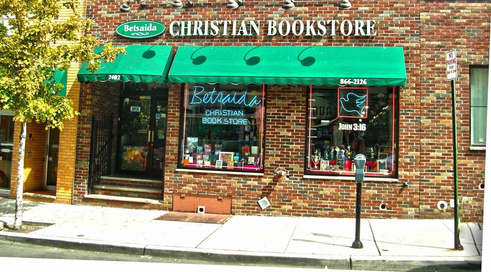 Photo of Betsaida Christian Book Store in Union City, New Jersey, United States - 1 Picture of Point of interest, Establishment, Store, Book store