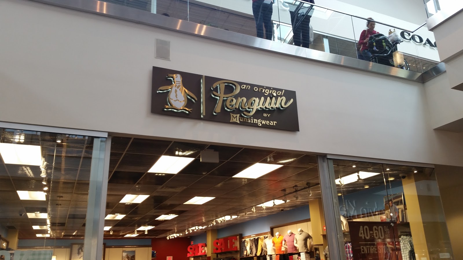Photo of Original Penguin Retail in Elizabeth City, New Jersey, United States - 1 Picture of Point of interest, Establishment, Store, Clothing store