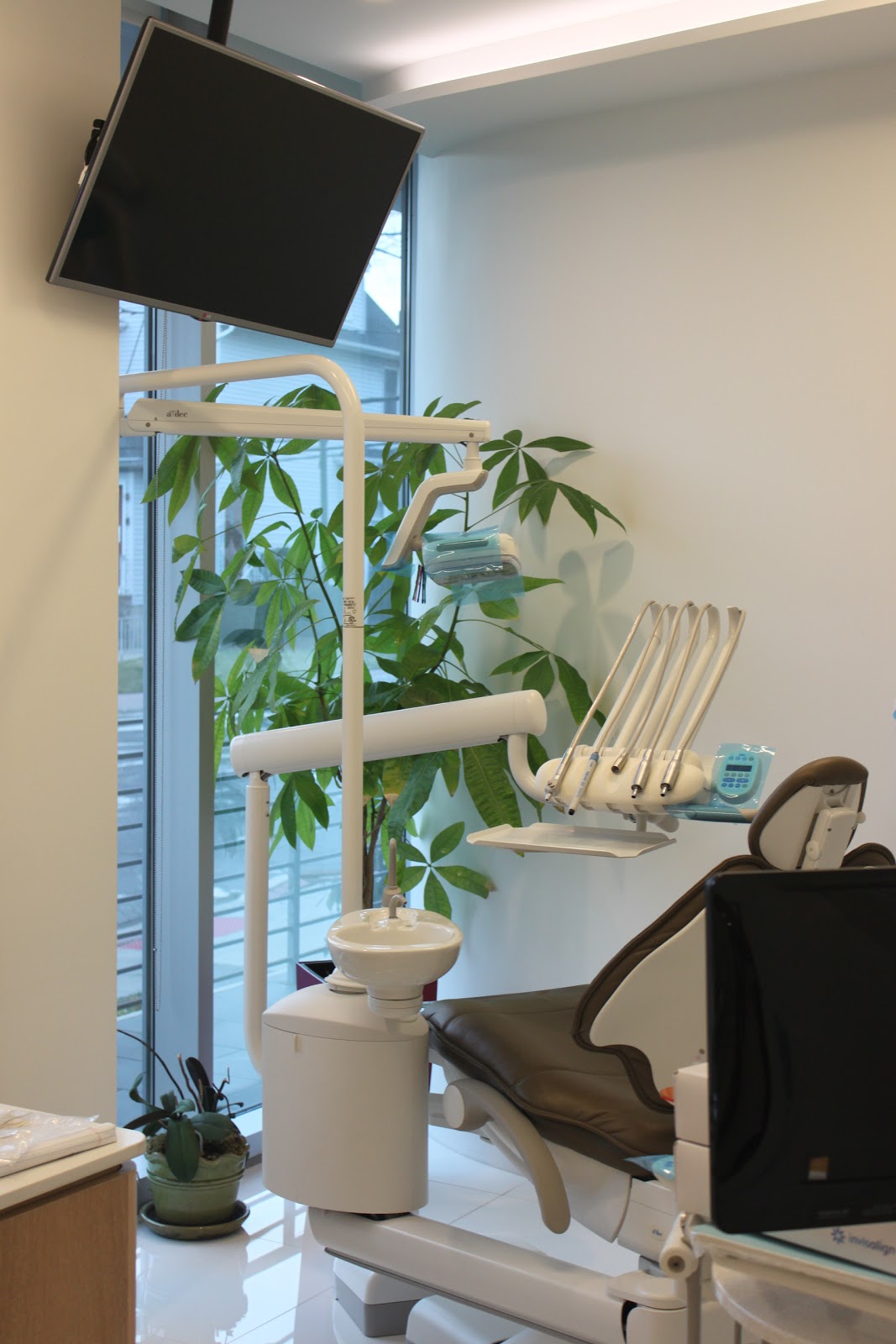 Photo of Comfort Dental Clinic, LLC in Fort Lee City, New Jersey, United States - 7 Picture of Point of interest, Establishment, Health, Dentist