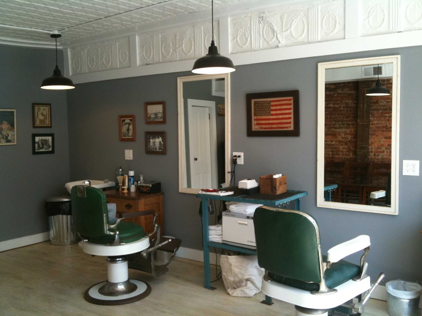 Photo of Calabrese's Barber Shop in Keyport City, New Jersey, United States - 2 Picture of Point of interest, Establishment, Health, Hair care