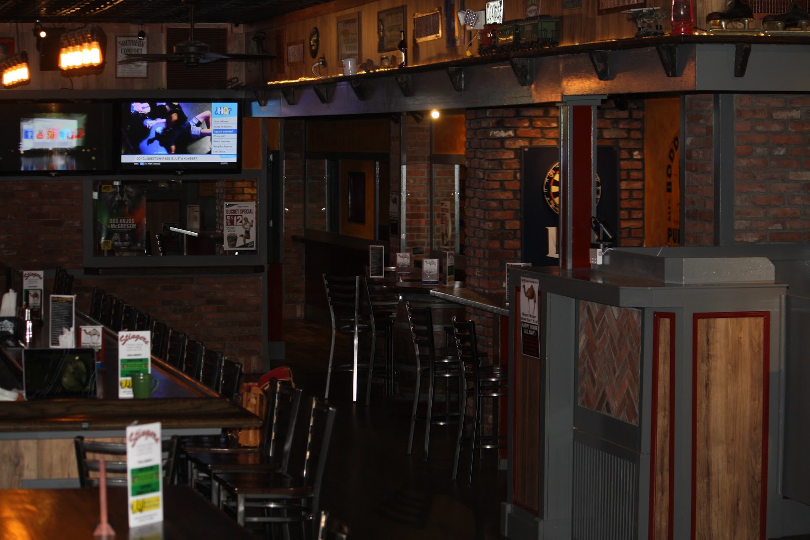 Photo of Stinger's Pub in Rockville Centre City, New York, United States - 4 Picture of Restaurant, Food, Point of interest, Establishment, Bar