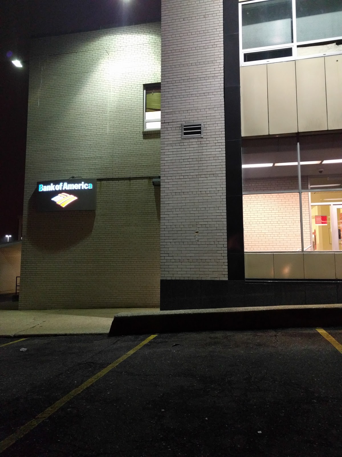 Photo of Bank of America Financial Center in Baldwin City, New York, United States - 1 Picture of Point of interest, Establishment, Finance, Bank