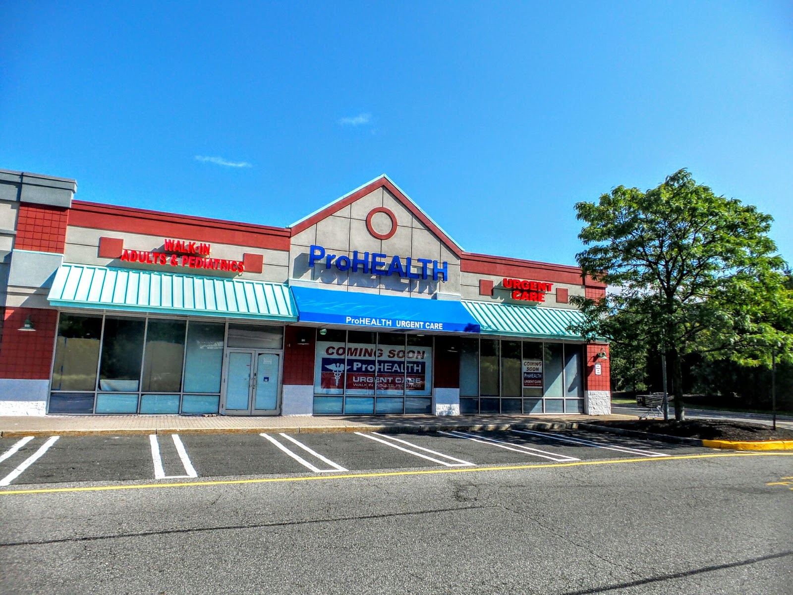 Photo of ProHealth Urgent Care in Edgewater City, New Jersey, United States - 2 Picture of Point of interest, Establishment, Health, Hospital