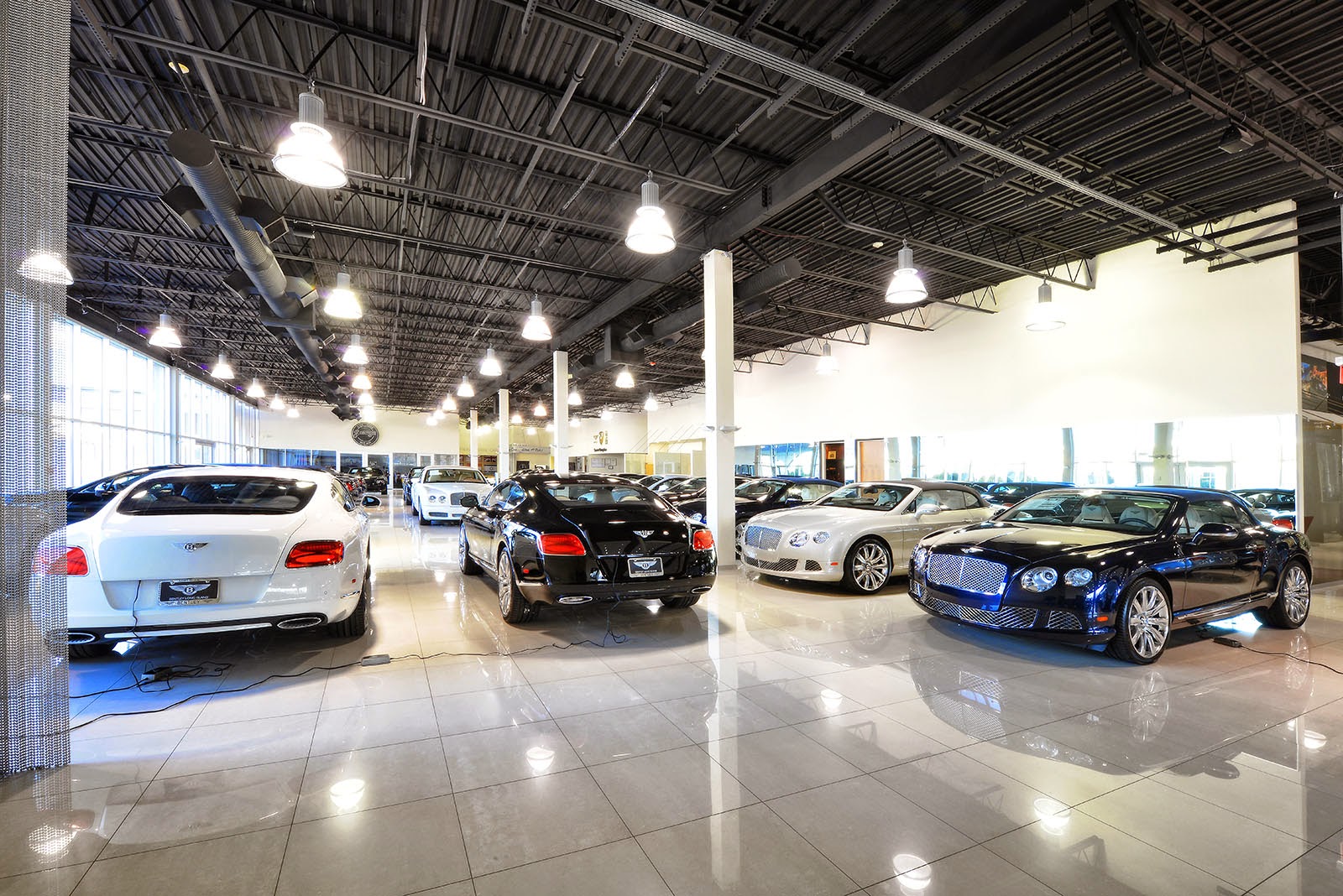 Photo of Bentley Long Island in Jericho City, New York, United States - 5 Picture of Point of interest, Establishment, Car dealer, Store