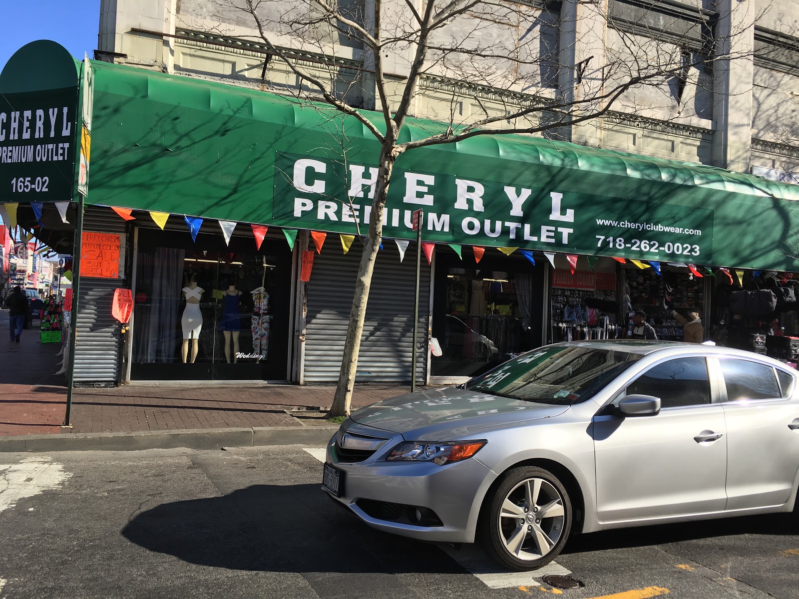 Photo of Cheryl Premium Outlet in Queens City, New York, United States - 8 Picture of Point of interest, Establishment, Store, Clothing store