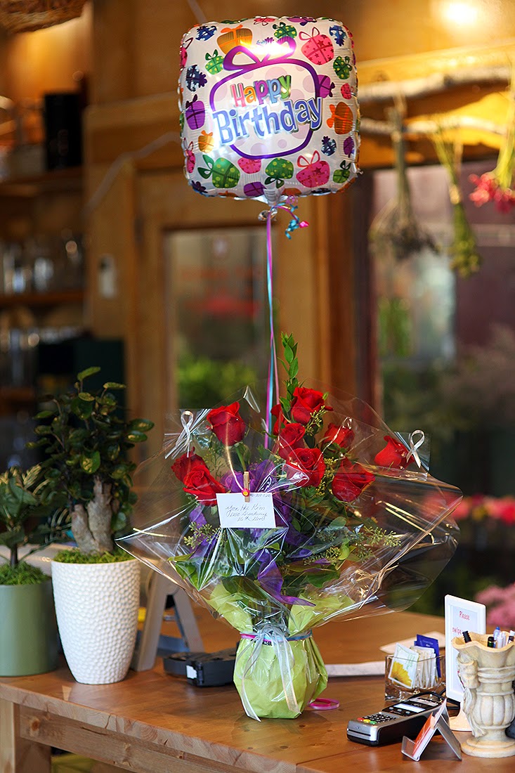 Photo of Exchange Place Florist in Jersey City, New Jersey, United States - 8 Picture of Point of interest, Establishment, Store, Florist