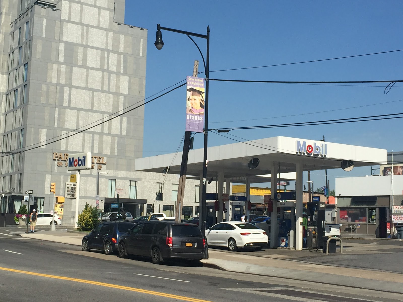 Photo of Mobil in Queens City, New York, United States - 2 Picture of Point of interest, Establishment, Gas station