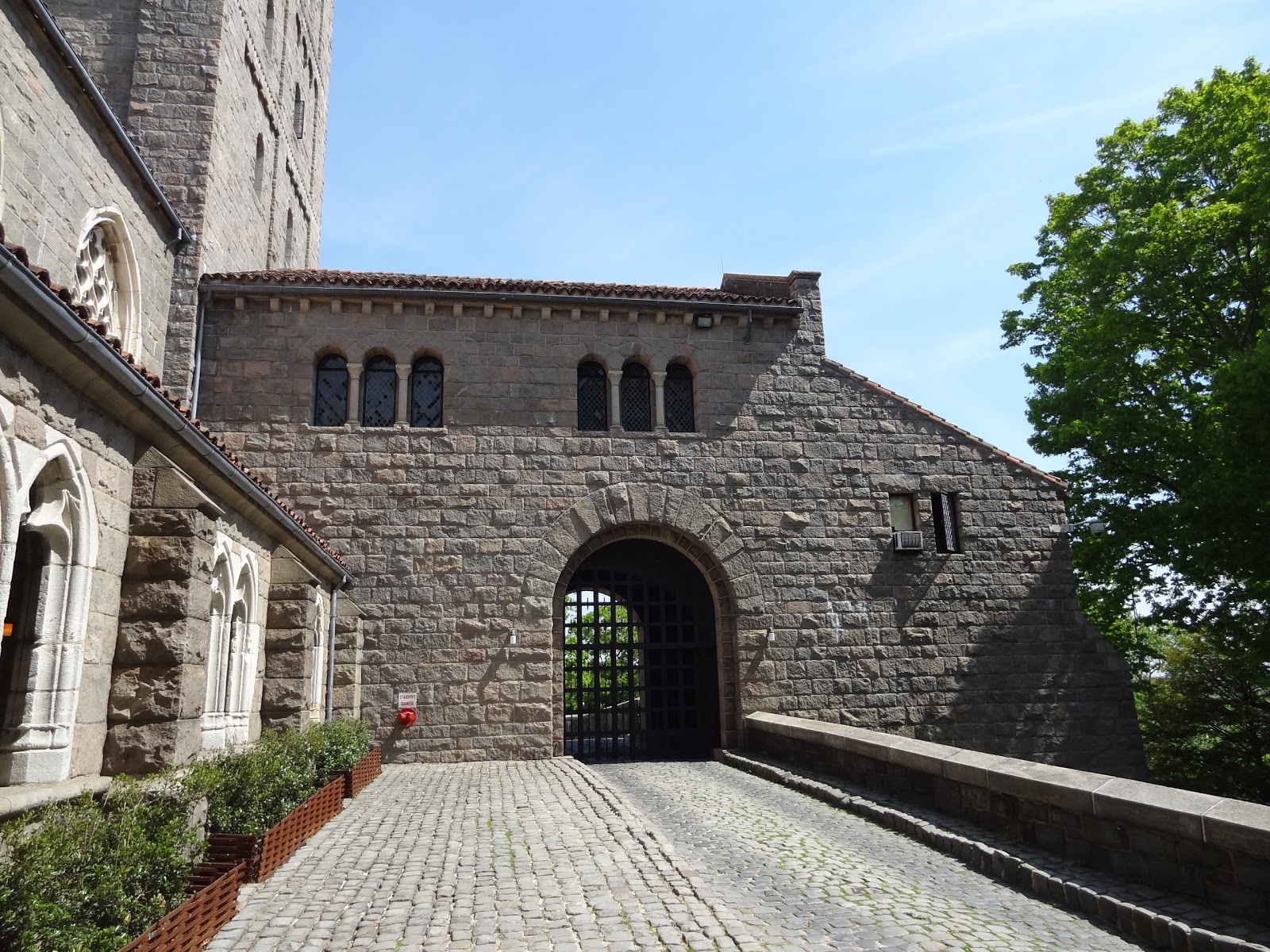 Photo of Fort Tryon in New York City, New York, United States - 1 Picture of Point of interest, Establishment