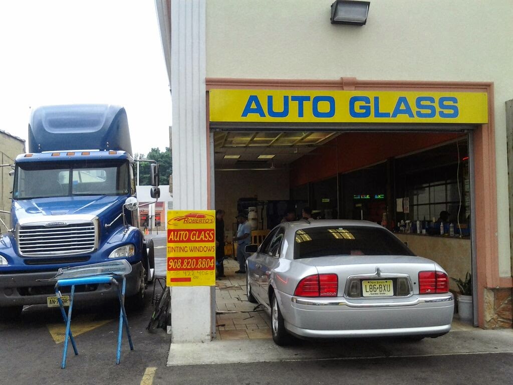Photo of Roberto's Auto Glass & Tinting Windows in Roselle City, New Jersey, United States - 1 Picture of Point of interest, Establishment, Car repair