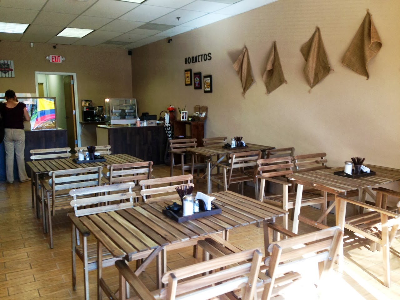 Photo of Hornitos Colombian Bakery LLC in Clifton City, New Jersey, United States - 6 Picture of Restaurant, Food, Point of interest, Establishment, Store, Cafe, Bakery